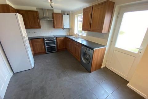 3 bedroom semi-detached house to rent, Redmires Close, Clifton Moor