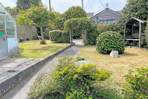 25 Elm Grove, Feock, Truro, TR3 6RH