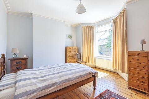 13 Leythe Road, London, W3 8AW