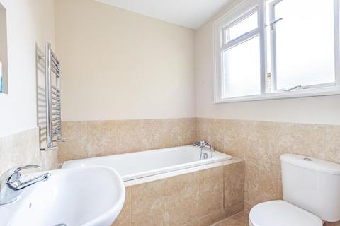 13 Leythe Road, London, W3 8AW
