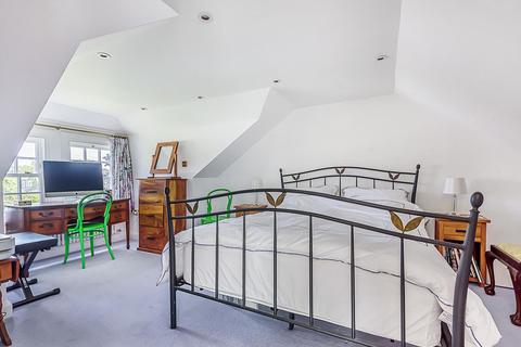 31 Queens Road, Beckenham, BR3 4JJ