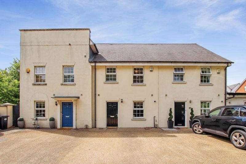 Calvert Drive, Bexley Park 4 bed terraced house £575,000