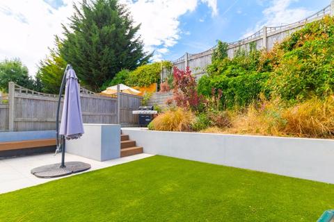 51 Nightingale Road, South Croydon, CR2 8PS
