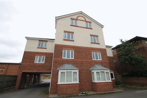 2 bedroom apartment for sale - Ironstone Court, Trunk Road, Eston, Middlesbrough, TS6 9QG