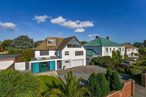 6 Cliff Road, Folkestone, CT20 2JD