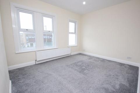 14 Arnold Avenue, Southend-on-sea, SS1 2TJ