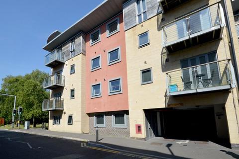 Yeovil - 2 bedroom apartment for sale