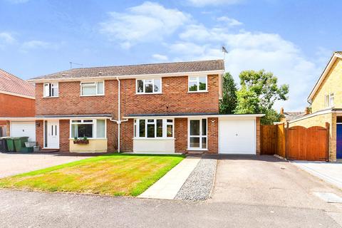 68 The Crescent, Mortimer Common, Reading, RG7 3RU