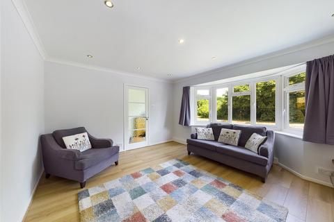 68 The Crescent, Mortimer Common, Reading, RG7 3RU