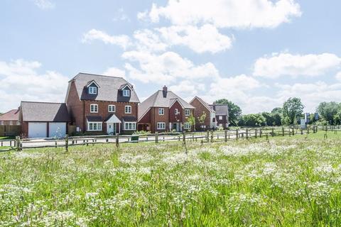 5 bedroom detached house for sale - P17 The Shepherdswell, Rosewood Place, Maidstone Road, Matfield