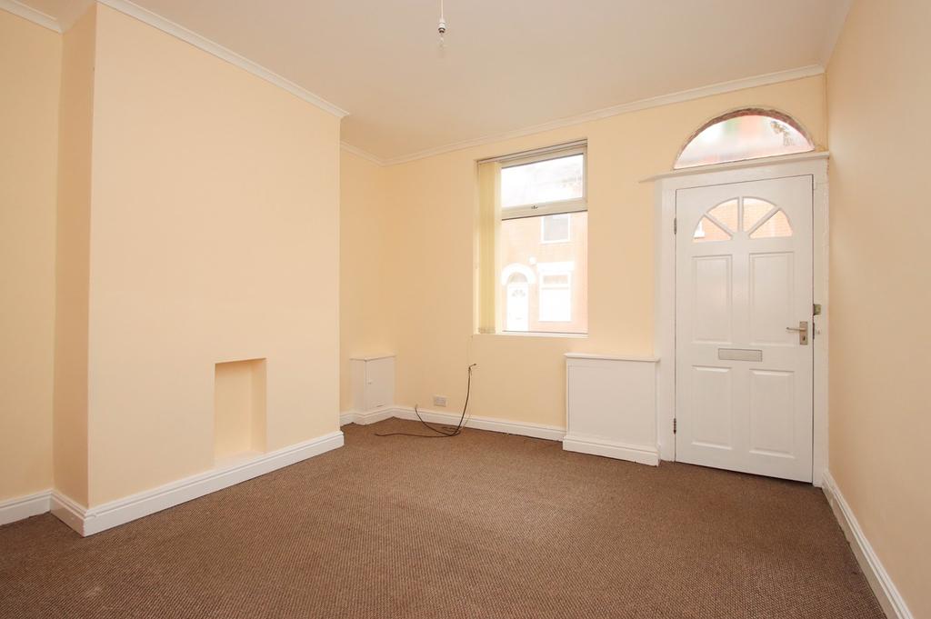 Garden Street, Eccles, Manchester, M30 2 bed terraced house £725 pcm