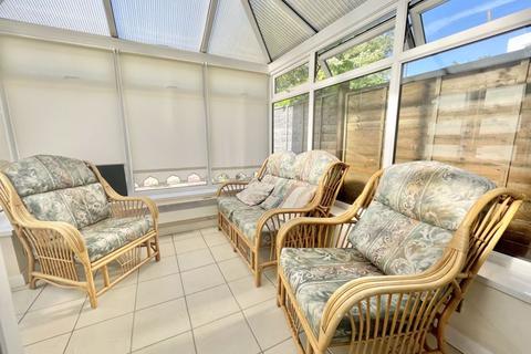 35 Brailes Drive, Sutton Coldfield, B76 2UW