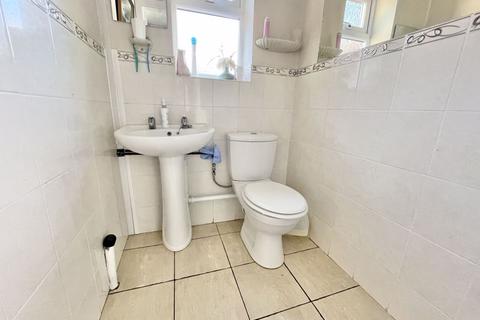 35 Brailes Drive, Sutton Coldfield, B76 2UW