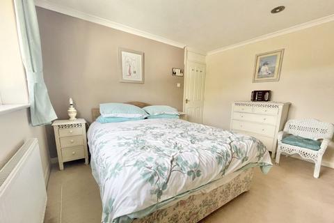 35 Brailes Drive, Sutton Coldfield, B76 2UW