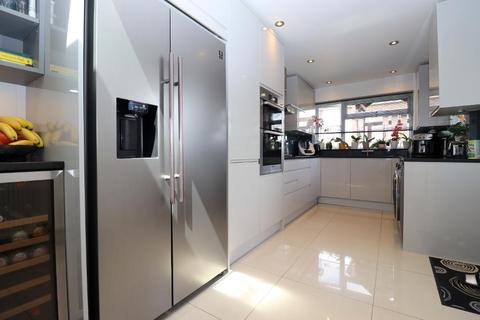 172 Benson Close, Luton, LU3 3QR