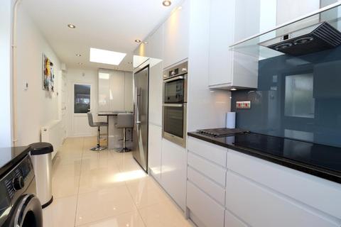 172 Benson Close, Luton, LU3 3QR