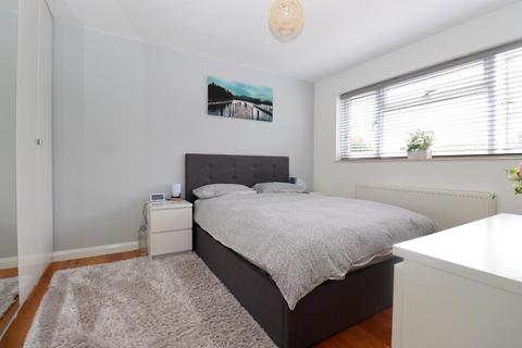 172 Benson Close, Luton, LU3 3QR