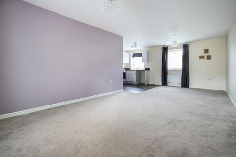 18 Meadow Drive, Aveley, South Ockendon, RM15 4DY