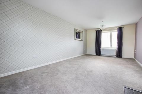 18 Meadow Drive, Aveley, South Ockendon, RM15 4DY