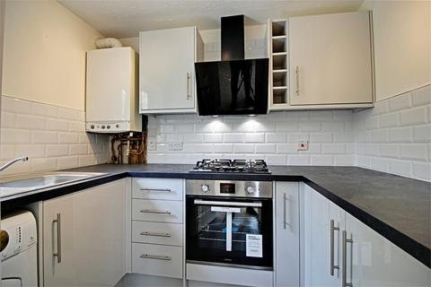 2 bedroom flat to rent, Sheering Mill Lane, Sawbridgeworth, CM21