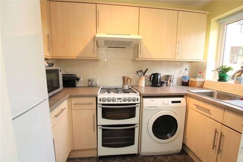 2 bedroom terraced house to rent, Swallow Way, Wokingham, Berkshire, RG41