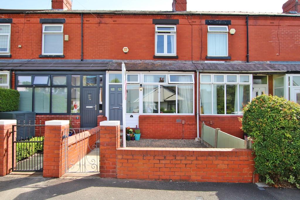 Springfield Lane, Eccleston, St... 2 bed terraced house £200,000