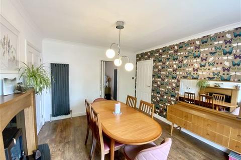 16 Normanton Grove, Sheffield, S13 7BE