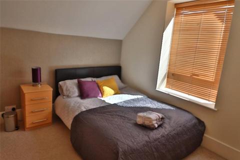 5 bedroom terraced house to rent - Leicester Street, Kettering