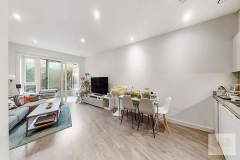 2 bedroom apartment to rent, Theshoreline Building,  Newnton Close, London