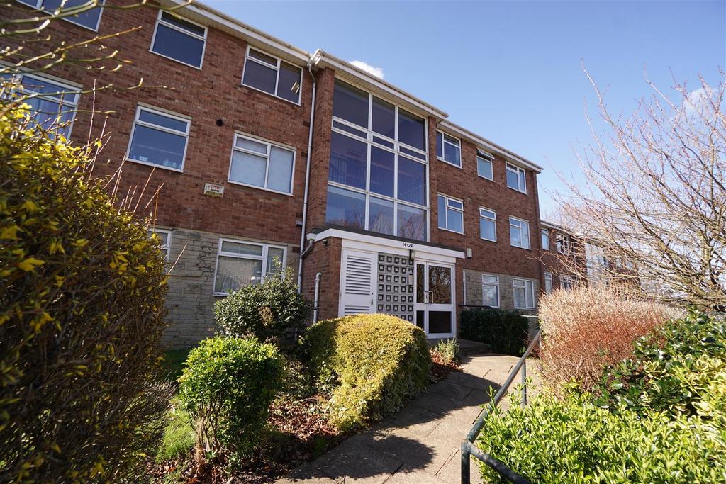 Norfolk Park Drive, Sheffield, South Yorkshire 2 bed apartment for sale