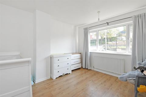 8 Bole Hill Road, Sheffield, S6 5DD