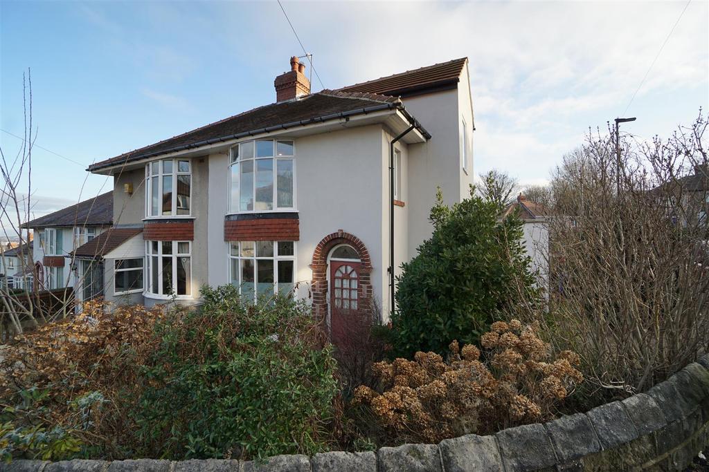 Road, Meersbrook, Sheffield, S8 9HN 3 bed semidetached