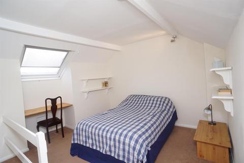 115 Forres Road, Sheffield, S10 1WD