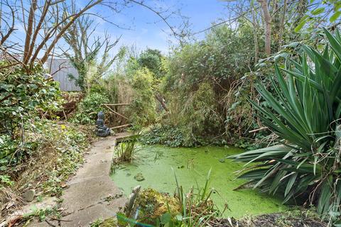 13 Springdale Road, London, N16 9NS