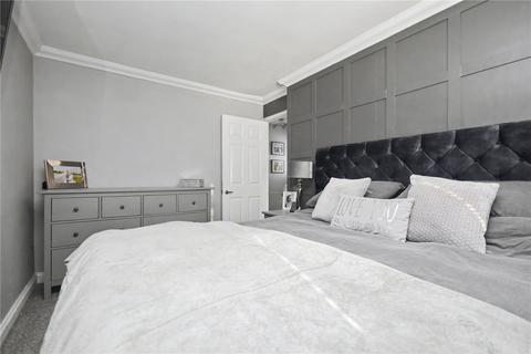 3 bedroom semi-detached house for sale, Ebor Mount, Kippax, Leeds