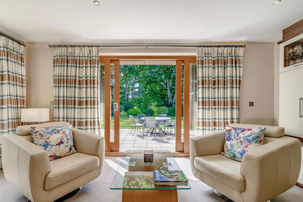 8506746-interior47.jpg