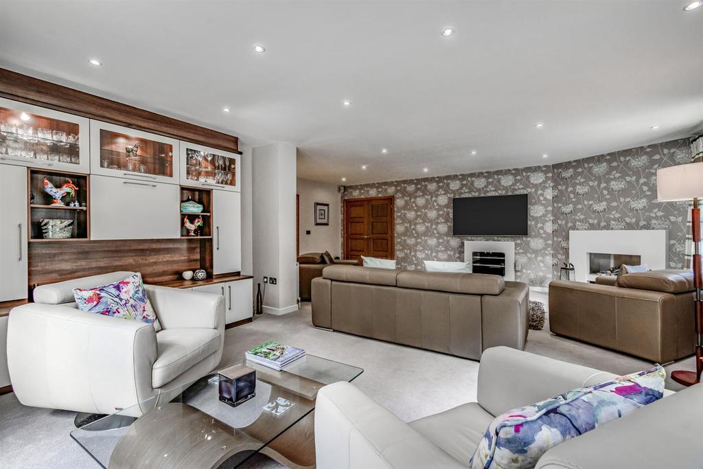 8506746-interior49.jpg