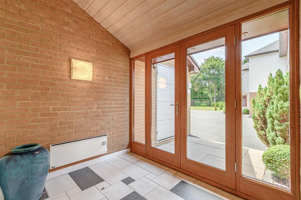 8506746-interior04.jpg