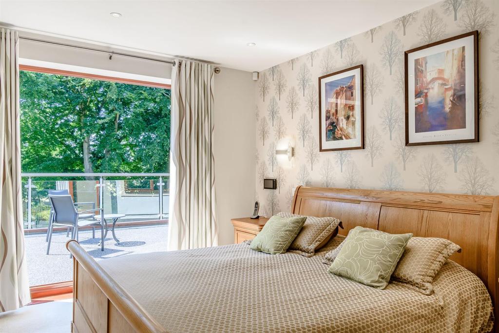 8506746-interior24.jpg