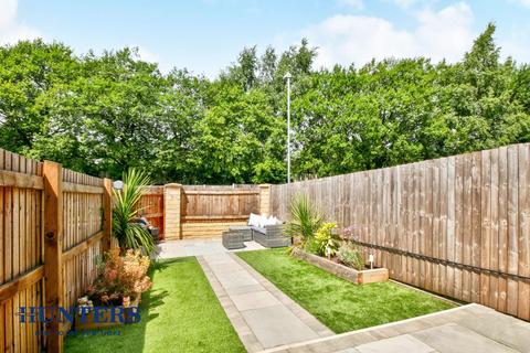 18 Lockside, Littleborough, OL15 0HX