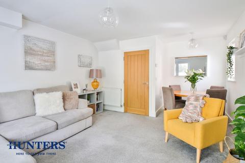 18 Lockside, Littleborough, OL15 0HX