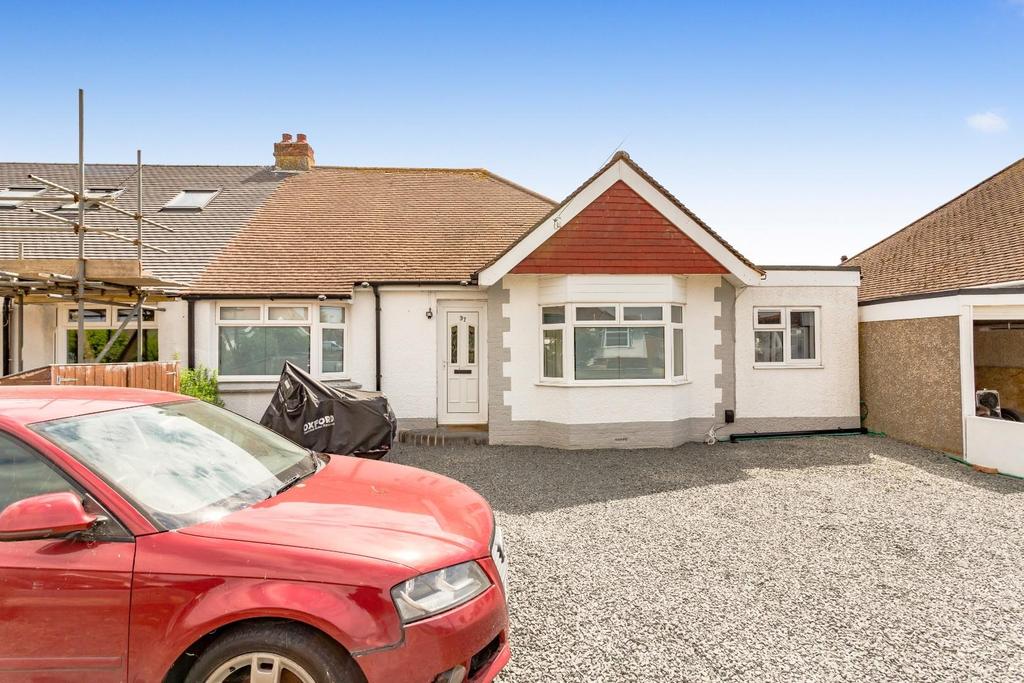 Greet Road, Lancing 3 bed semidetached bungalow £400,000