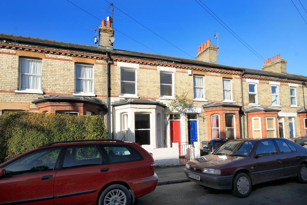 Sedgwick Street Cambridge 2 bed terraced house £1,500 pcm (£346 pw)