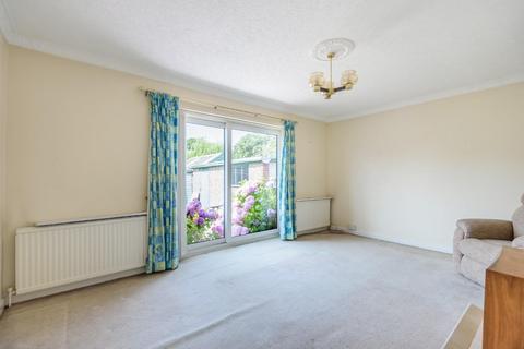 Dunromyn Clifford Moor Road, Clifford, Wetherby, LS23 6LD
