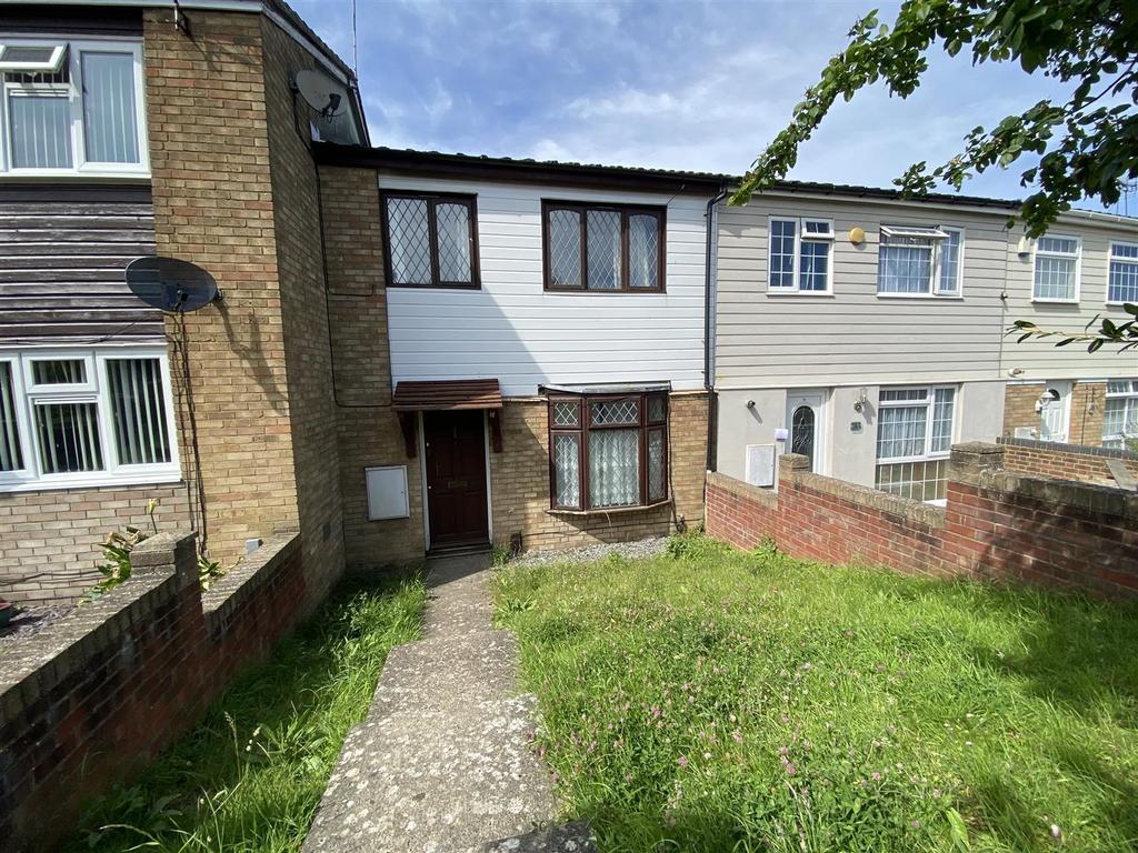 Mackenzie Way, Gravesend 2 bed house £850 pcm (£196 pw)