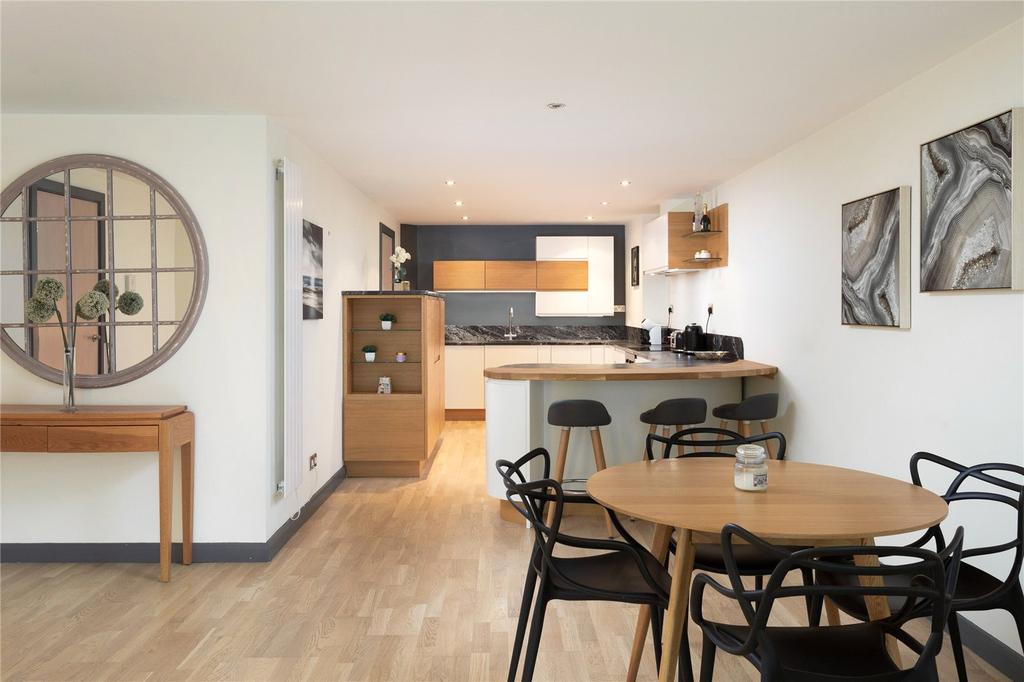 Westgate Apartments, Leeman Road... 2 bed apartment £395,000