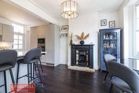 42 Waverley Road, London, E18 1HX