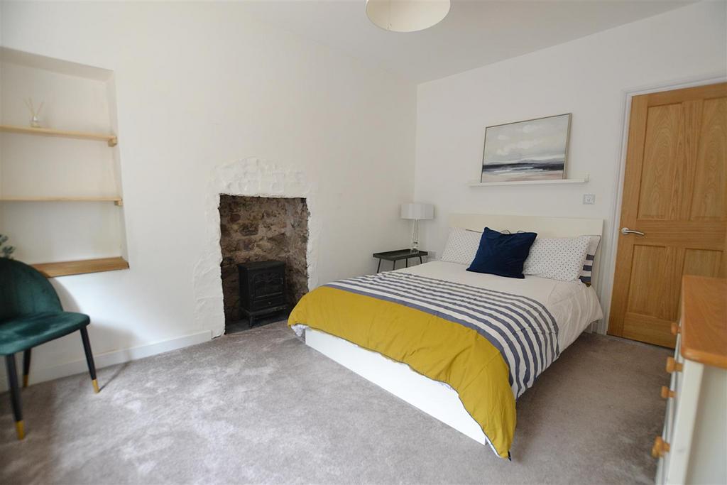 Bed 3  reception.JPG