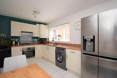 38 Cherry Avenue, Hessle, HU13 0QT