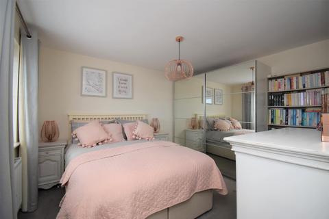 38 Cherry Avenue, Hessle, HU13 0QT